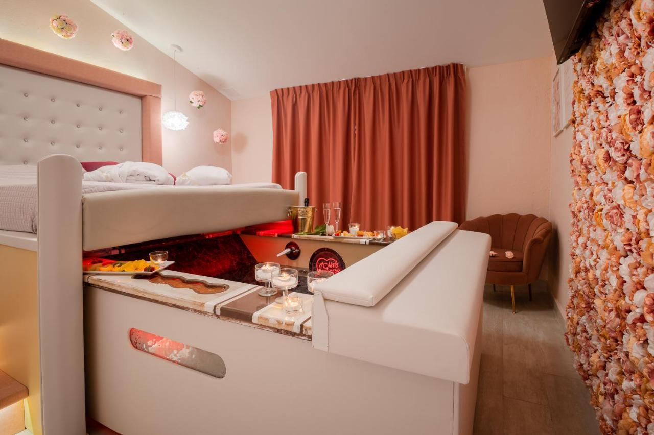 Hotel Butterfly - Il Nido D'Amore Bologna Monzuno Dış mekan fotoğraf